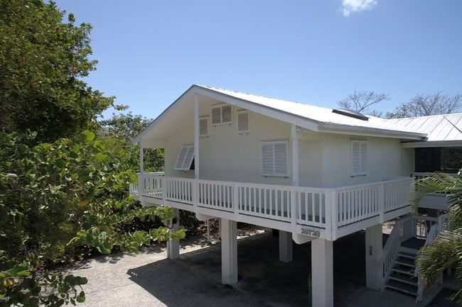 29720 Journeys End Rd in Big Pine Key, FL - Building Photo - Building Photo