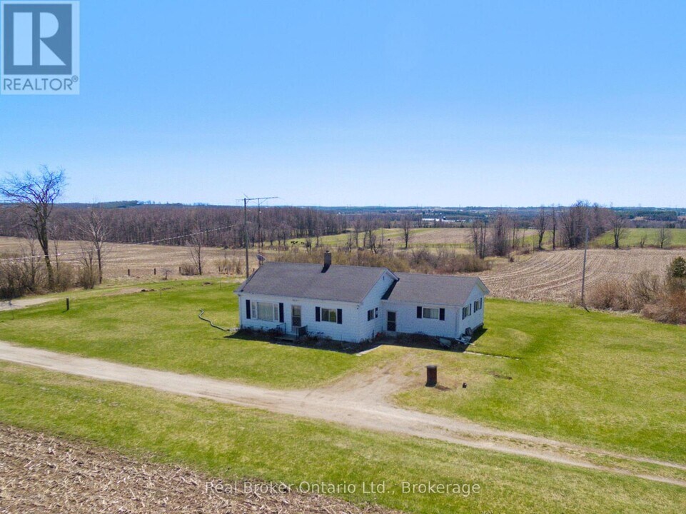 9354 15 Sideroad in Erin, ON - Building Photo