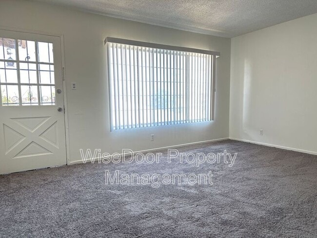 1105 Beach St in Montebello, CA - Building Photo - Building Photo