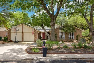 15623 Big Trail Dr in San Antonio, TX - Building Photo