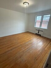 301 W 39th St, Unit 1 in Wilmington, DE - Building Photo - Building Photo