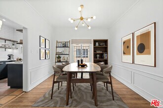 6427 1/2 Orange St in Los Angeles, CA - Building Photo - Building Photo