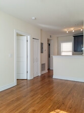 3816 N Sheffield Ave, Unit 3W in Chicago, IL - Building Photo - Building Photo