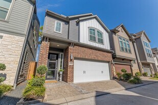 10930 Brambling Wood Dr in Houston, TX - Building Photo