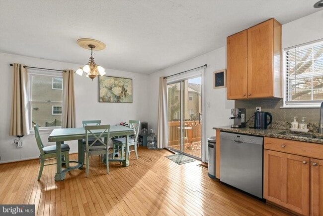 15730 Ambiance Dr in North Potomac, MD - Building Photo - Building Photo