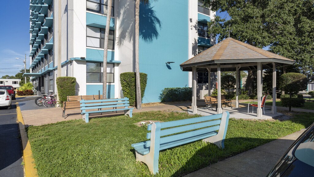 Indigo Apartments in Clearwater, FL