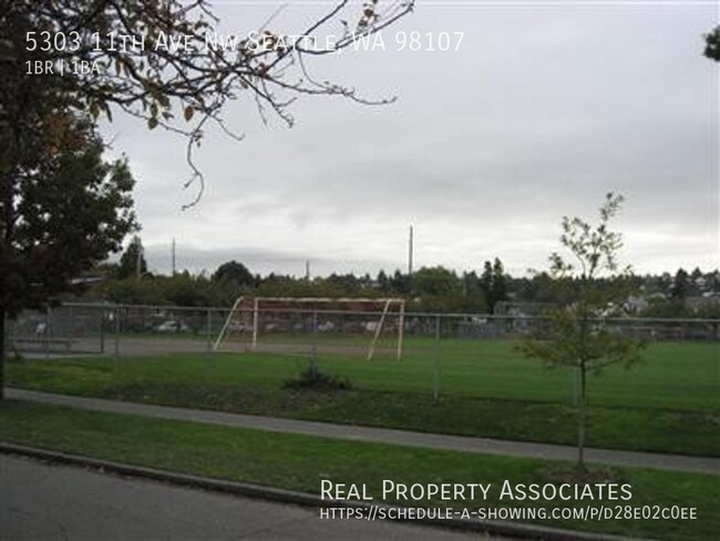 5303 11th Ave NW in Seattle, WA - Building Photo - Building Photo