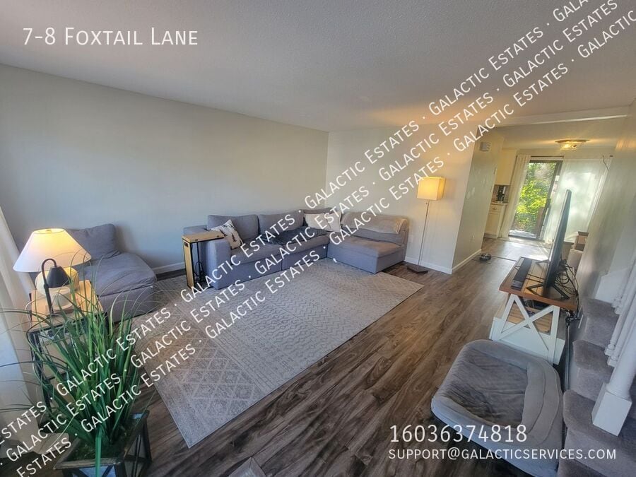 7-8 Foxtail Ln in Goffstown, NH - Building Photo