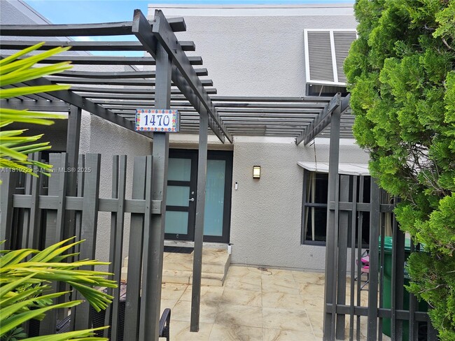property at 1470 NW 113th Ave