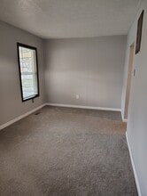 4700 Ross Ave in Dayton, OH - Building Photo - Building Photo