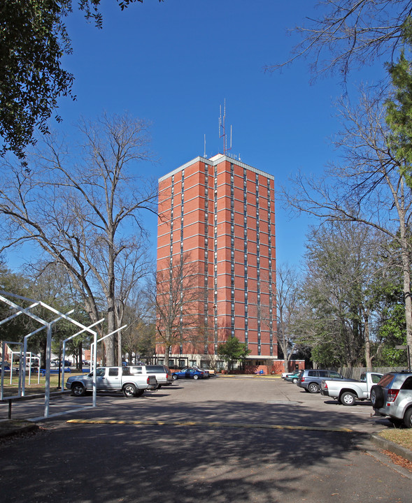 Marion Street High Rise in Columbia, SC - Building Photo