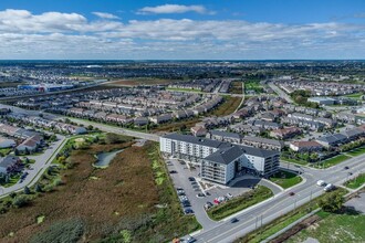 Eagle Pointe in Kanata, ON - Building Photo - Building Photo