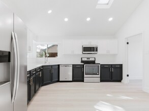 2409 Brookside Dr in Rowlett, TX - Building Photo - Building Photo