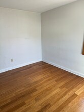 88 Riverside Dr in South Charleston, WV - Building Photo - Building Photo