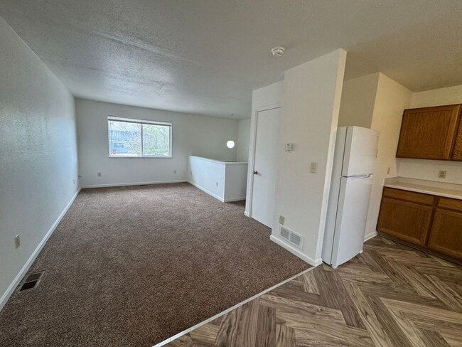397 W 25th St in Rifle, CO - Building Photo - Building Photo