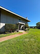 3850 Rio Rd in Carmel By The Sea, CA - Building Photo