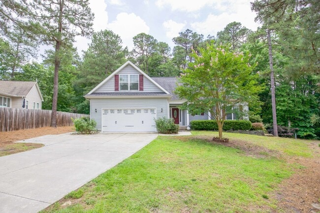 property at 5 Kemper Woods Ct