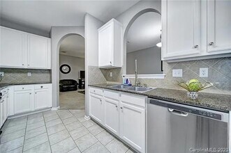 2107 Midnight Blue Ln in Fort Mill, SC - Building Photo - Building Photo