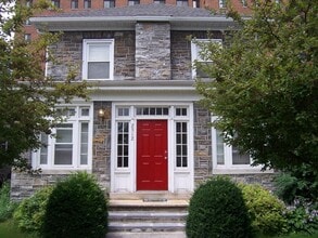 2312 N 2nd St, Unit 4 in Harrisburg, PA - Building Photo - Building Photo