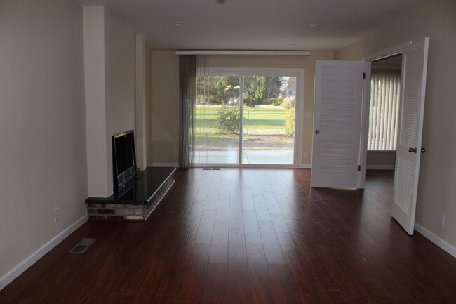 9460 Cherry Hills Ln in San Ramon, CA - Building Photo - Building Photo