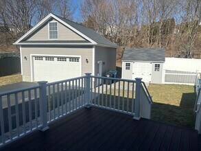 39 Circle Hill Rd in Salem, MA - Foto de edificio - Building Photo
