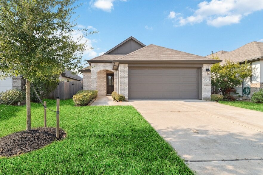 20231 Moonlight Falls Ct in Richmond, TX - Foto de edificio