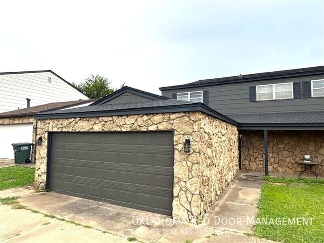 property at 3516 Wynn Cir