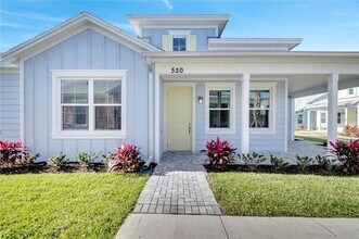 520 Daiquiri Pl in Daytona Beach, FL - Building Photo - Building Photo