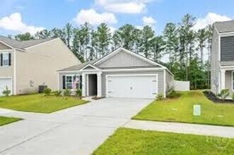 240 Turpentine Trl in Savannah, GA - Building Photo - Building Photo