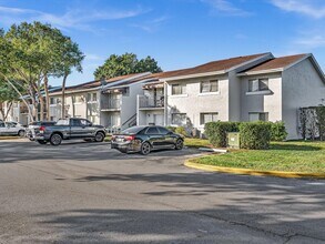 1163 Lake Terry Dr in West Palm Beach, FL - Building Photo - Building Photo