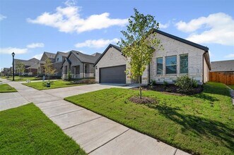 501 Stagg St in McKinney, TX - Building Photo - Building Photo