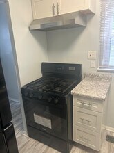 4420 E 154th St in Cleveland, OH - Building Photo - Building Photo