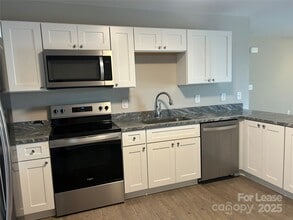 3293 Paul Elmore Rd in Lincolnton, NC - Building Photo - Building Photo