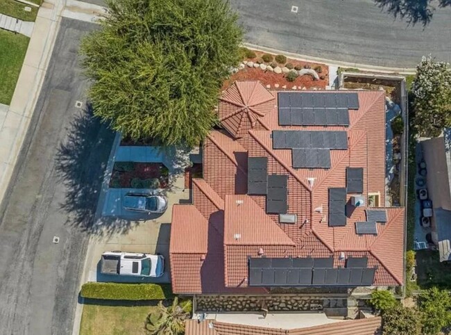 property at 5302 Doble Aguila Way