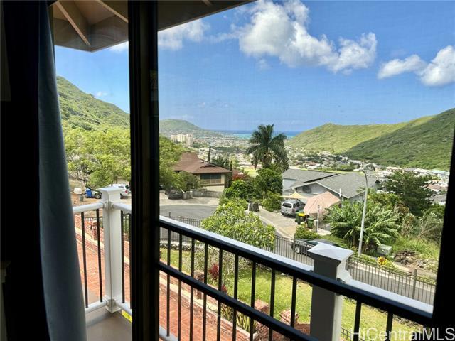 855 Nana Honua St in Honolulu, HI - Building Photo