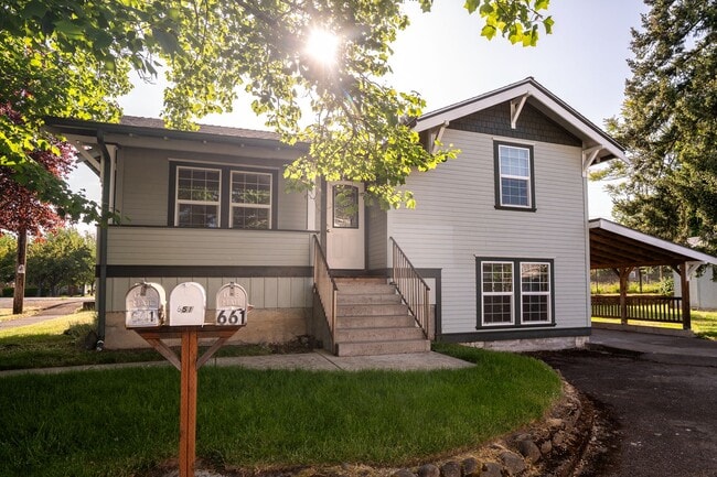 property at 661 SW 11th Ave