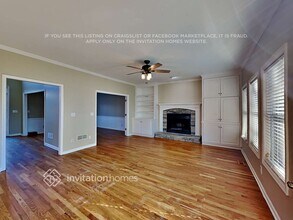 915 Laurel Crest Dr in Woodstock, GA - Building Photo - Building Photo