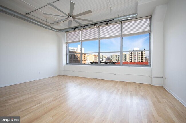 property at 2200 Arch St