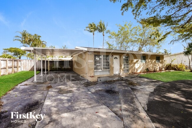 3549 SW 16th St in Fort Lauderdale, FL - Building Photo - Building Photo