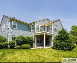 138 Concordia Cir in Monroe Township, NJ - Building Photo - Building Photo