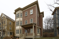 270 Centre Street in Jamaica Plain, MA - Foto de edificio - Building Photo