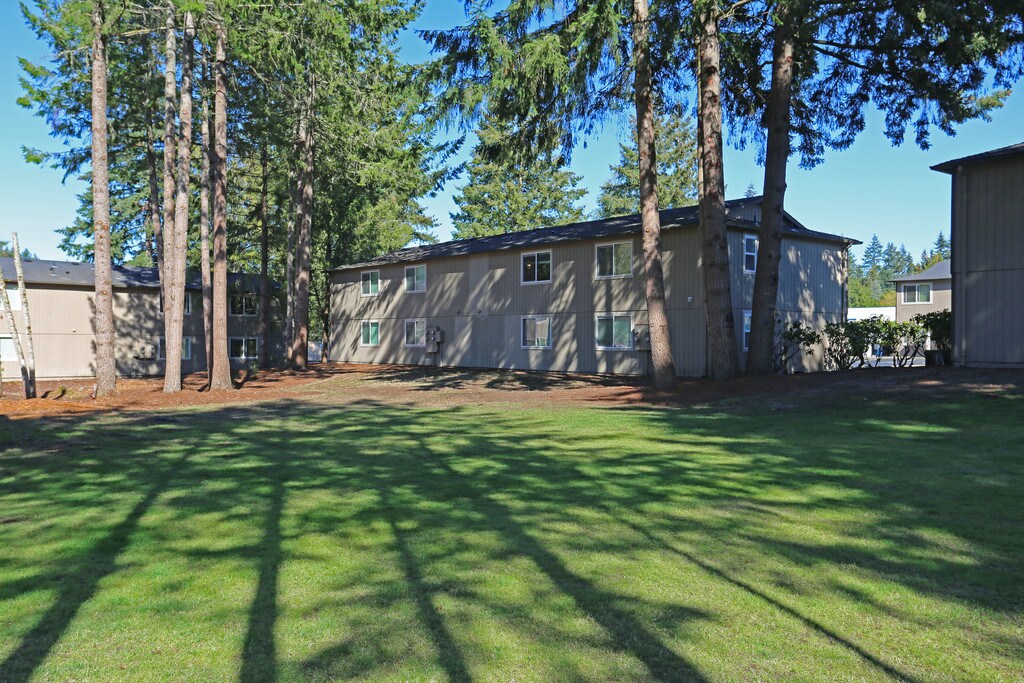 Carpenter Crest Apartments in Lacey, WA