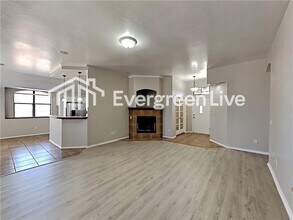 16621 La Paloma Lane in Edmond, OK - Building Photo - Building Photo