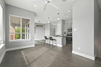 1819 Buford Ct in Tallahassee, FL - Building Photo - Building Photo