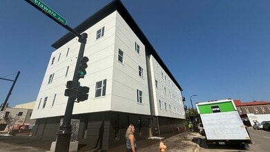 The Delaware - Luxury Apartment's in Mason... in Mason City, IA - Building Photo - Building Photo