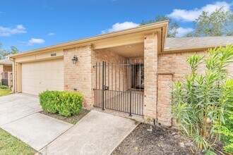 6603 Pauma Dr in Houston, TX - Building Photo - Building Photo