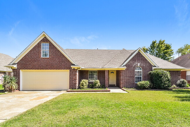 property at 6906 Greyhawk Cove N