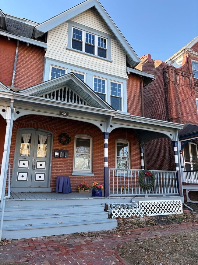 property at 302 Gayley St