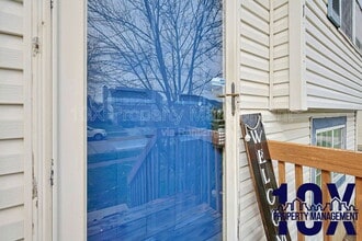 1080 Viewpointe Dr in Columbus, OH - Building Photo - Building Photo