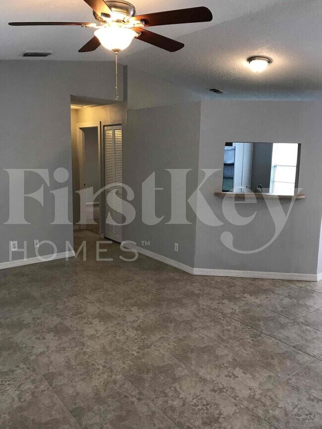 1360 Gilpin St NW in Palm Bay, FL - Building Photo - Building Photo